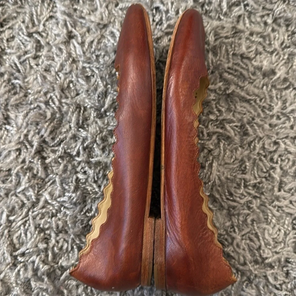 Chloe Lauren Ballet Ballerina Scalloped Flats Chestnut Cognac Brown size 37 (6)